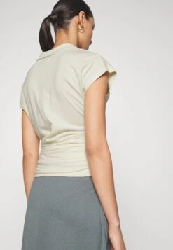 Anna Field Wrap Blouse- Blouse - Offwhite 15 Anna Field Wrap Blouse- Blouse - Offwhite -Anna Field 0d3882d40f2948bdb8ce57fd88c3d638