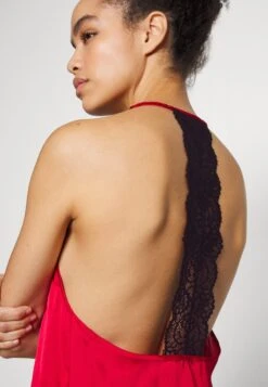 Anna Field 4 Piece Gift Set - Pyjama - Black/Red 21 Anna Field 4 Piece Gift Set - Pyjama - Black/Red -Anna Field 10245431343b4a308e71236086d68fb8