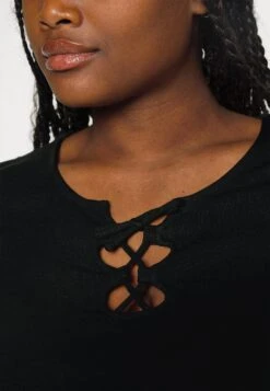 Curvy Front Lace - T-Shirt Basic -Black -Anna Field 1aedc7f34d1f4f3da1a168ca8b48e424