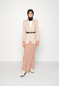 Anna Field -Anna Field 2d0c0e34dbc44f2d9096177401786882