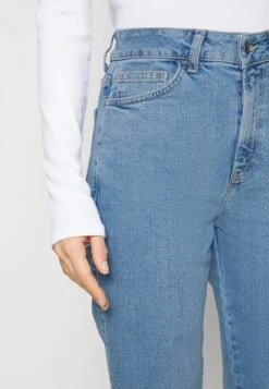 Slim Fit Jeans - Light Blue Denim -Anna Field 4c1bcf1d3eb745ee908ebe67cd4bac5e