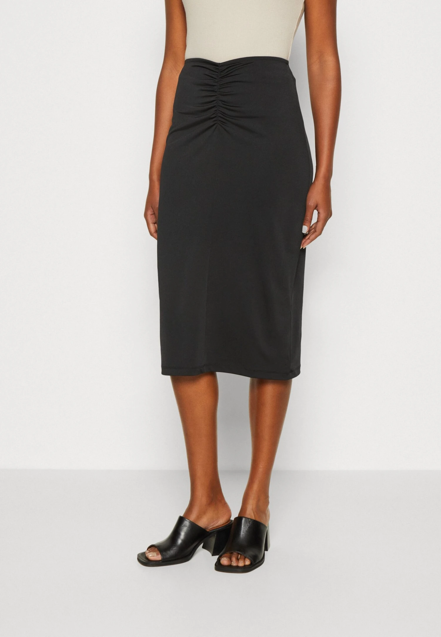 Anna Field Kokerrok - Black 1 Anna Field Kokerrok - Black