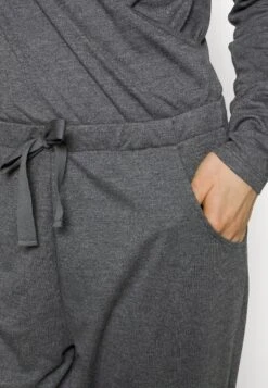 Anna Field Pyjama - Dark Grey 13 Anna Field Pyjama - Dark Grey -Anna Field 8705db05f28645c0a28e781c5f1e5637