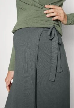 Maternity Basic Midi Skirt- Kokerrok - Light Green -Anna Field 966ca3a490b643babb058a6ad02875e0