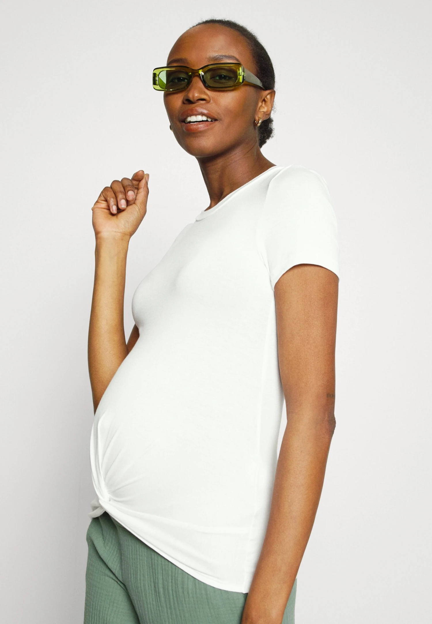 T-Shirt Basic - Off-White 4 T-Shirt Basic - Off-White - Afbeelding 4