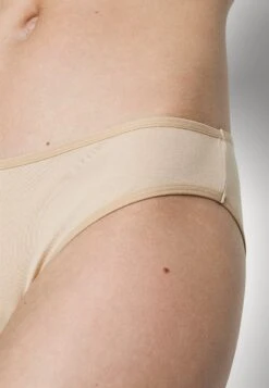 Anna Field 5 Pack - Slip - Black/White/Nude 19 Anna Field 5 Pack - Slip - Black/White/Nude -Anna Field befb8a8d09dc4614b6b7ff91b543ecfe