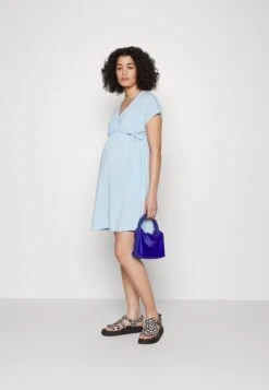 Anna Field -Anna Field e73a6dbc3522467ab5787def8cca19d2