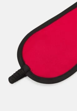 Anna Field 4 Piece Gift Set - Pyjama - Black/Red 29 Anna Field 4 Piece Gift Set - Pyjama - Black/Red -Anna Field f898ea81891f40e4a530fc3e7f8d2906