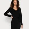 Anna Field Lace Insert V Neckline Loose Dress - Gebreide Jurk - Black